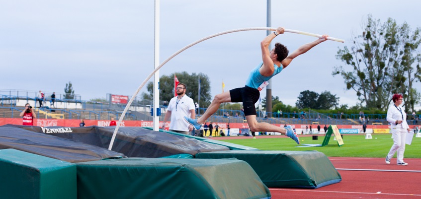 Wie Lang Ist Der Stab Beim Stabhochsprung Biegen, aber nicht brechen – Der Stabhochsprung – Teil 2 - Anhalt Sport